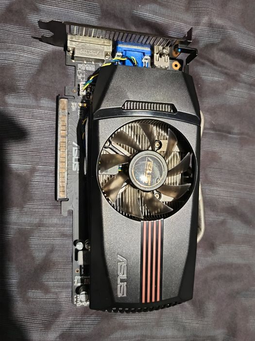 Asus GTX 550 TI OC 1GB DDR5