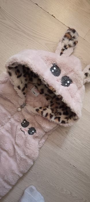 Kamizelka dziewczęca  ciepła zajączek roz 104/110