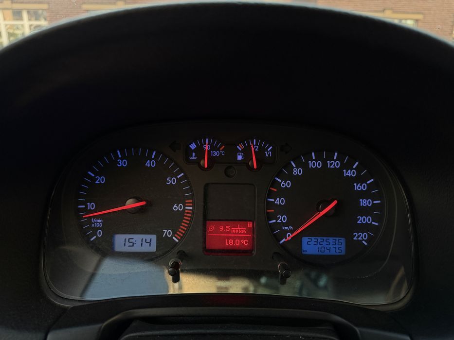 Volkswagen Golf 2001 VIN WVWZZZ1JZ2W480812 фото оголошення 21 з 23