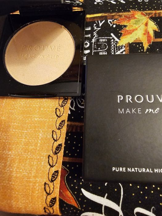 Iluminador Prouve64737975137282120