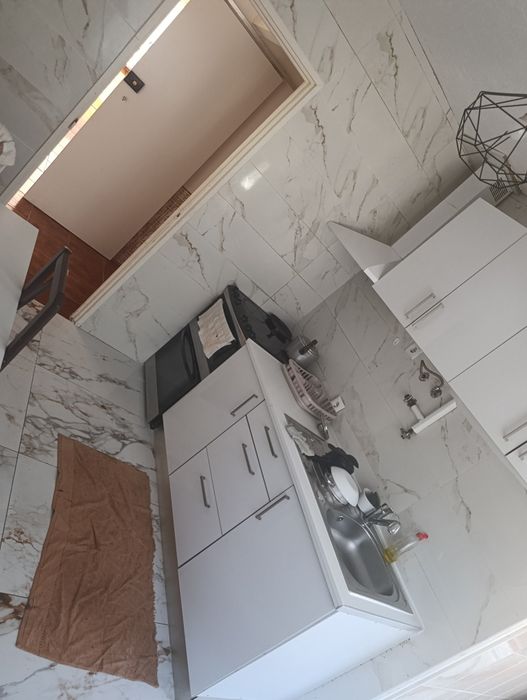 Quarto para arrendar...