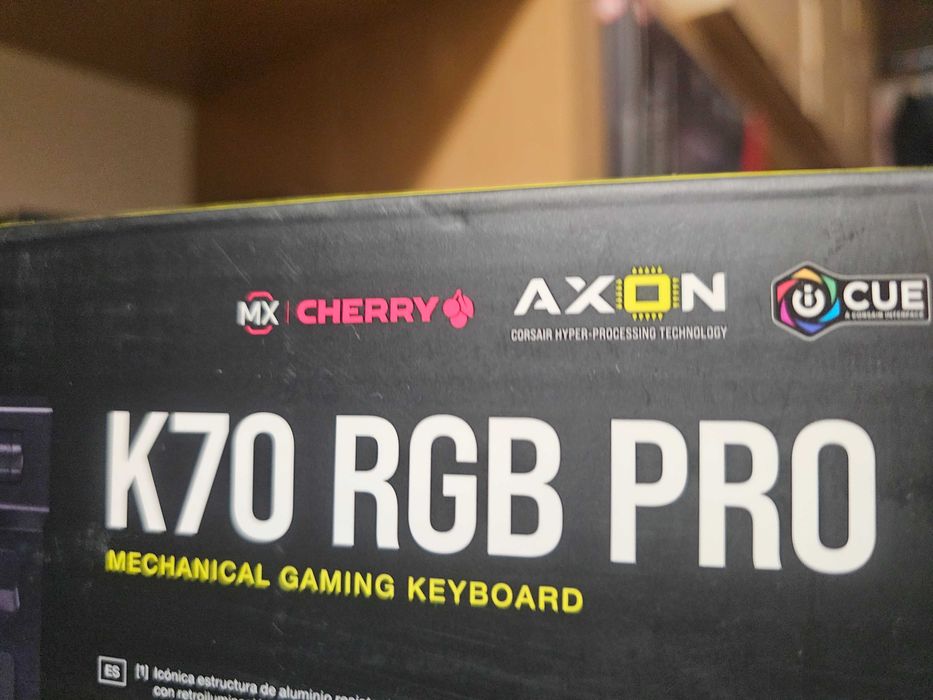 CORSAIR K70 PRO RGB Black Cherry MX Red Механічна клавіатура Наявність