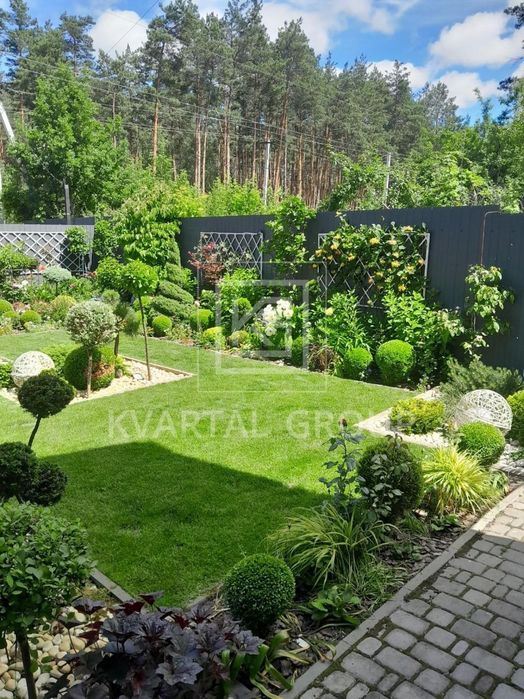 Кутовий таун з ремонтом! Камін. 3 кімнати, 3.5 сотки, держ.програми.
