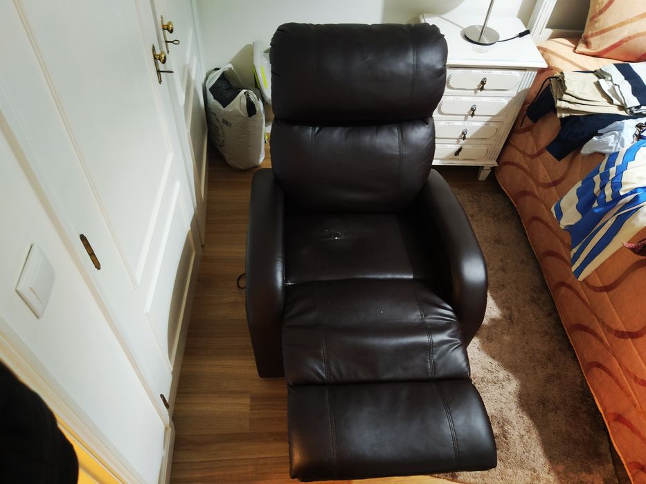 Sofá/cadeirão de massagens