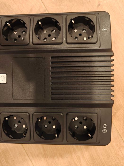 UPS - Trust Paxxon 800Va (480w)