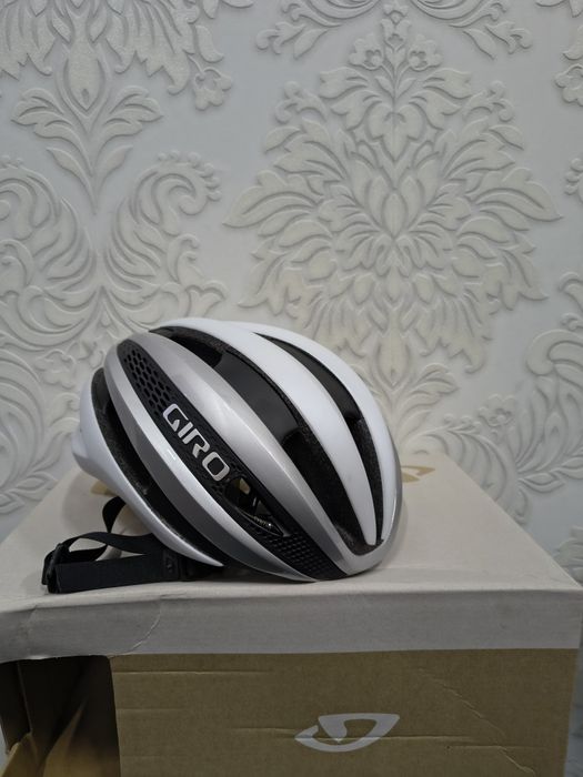 Kask rowerowy Giro synthe S MIPS