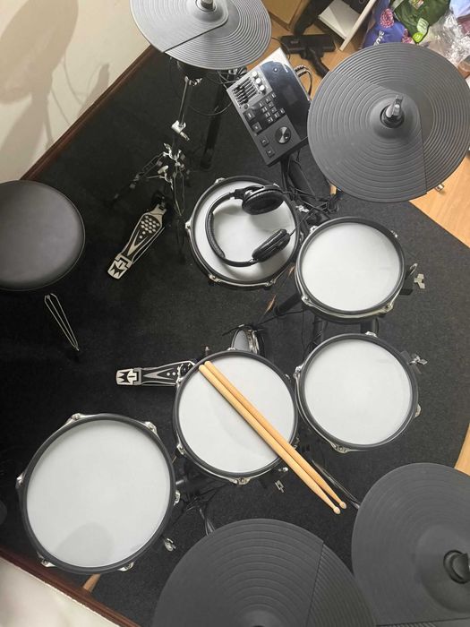 VENDO - Bateria Elétrica Millenium MPS 850 + Banco