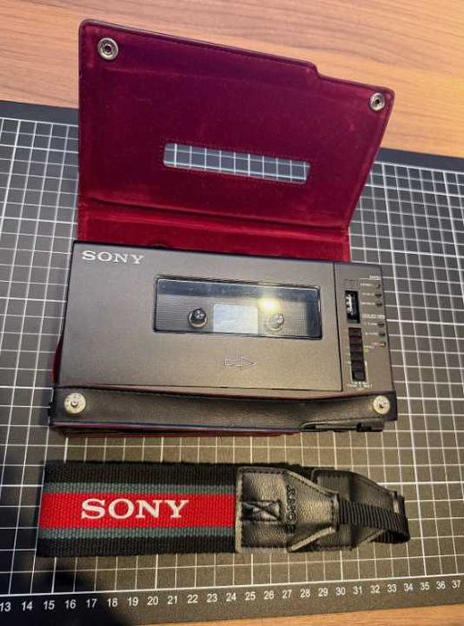 Leitor de cassetes profissional Sony Walkman WM-D6C vintage