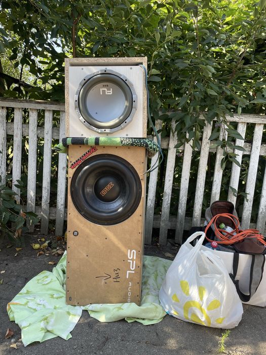 Fli 10 сабвуфер 800 watt + гриль