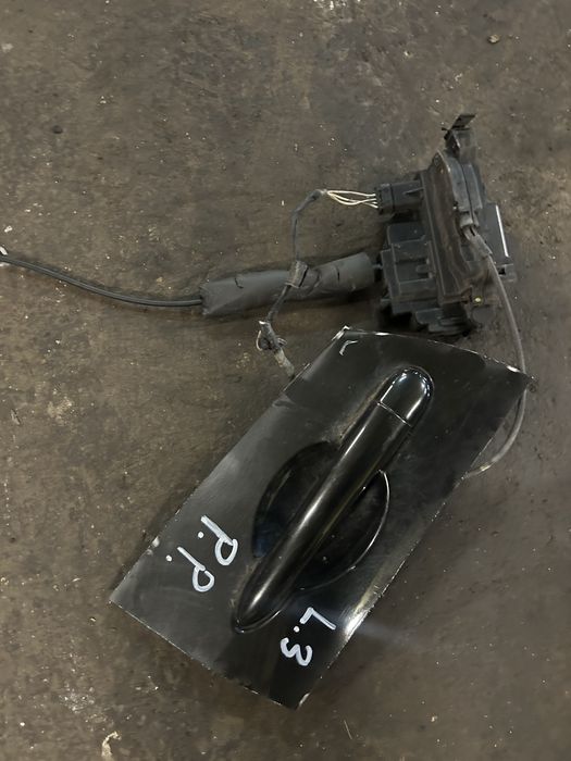 Zamek drzwi prawy lewy przod renault laguna III