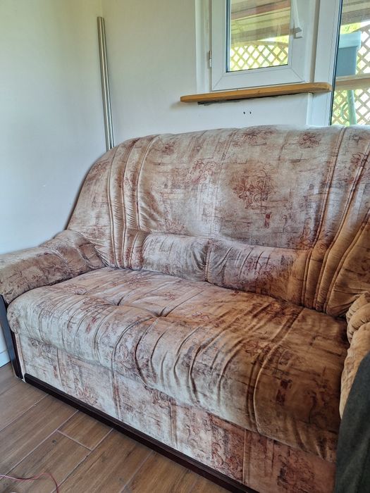 Sofa  welurowa bez funkcji spania