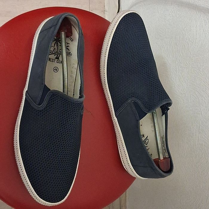 Продам взуття з Європи