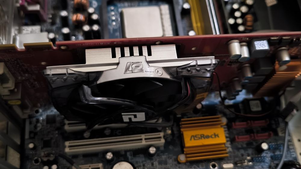 Vendo Motherboard Asrock