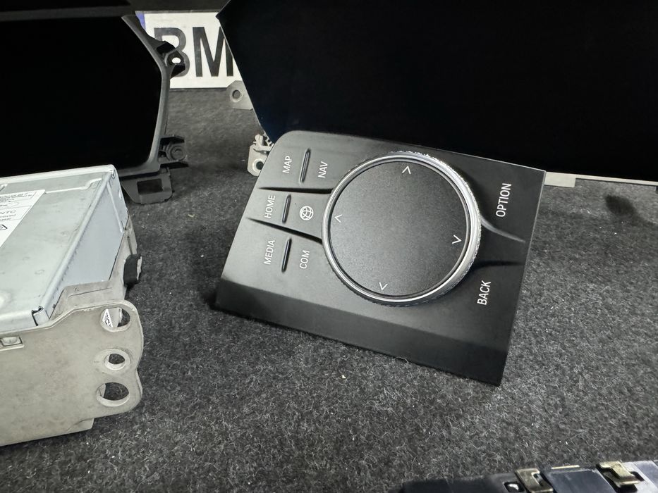 Комплект MGU BMW F40 F44 Carplay NBT Дисплей Приборка Бумеранг BMW 235