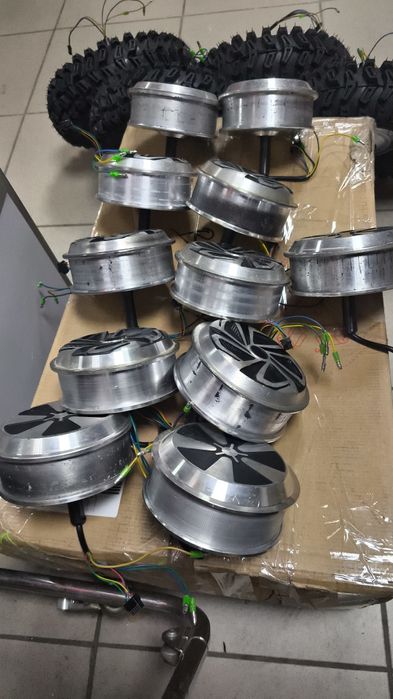 Мотор-колеса 6.5–10.5 дюймов 200–1500Вт Ninebot новые и б/у