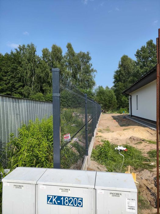 Ogrodzenia ogrodzenie panelowe panele słupki brama furtka płot palety