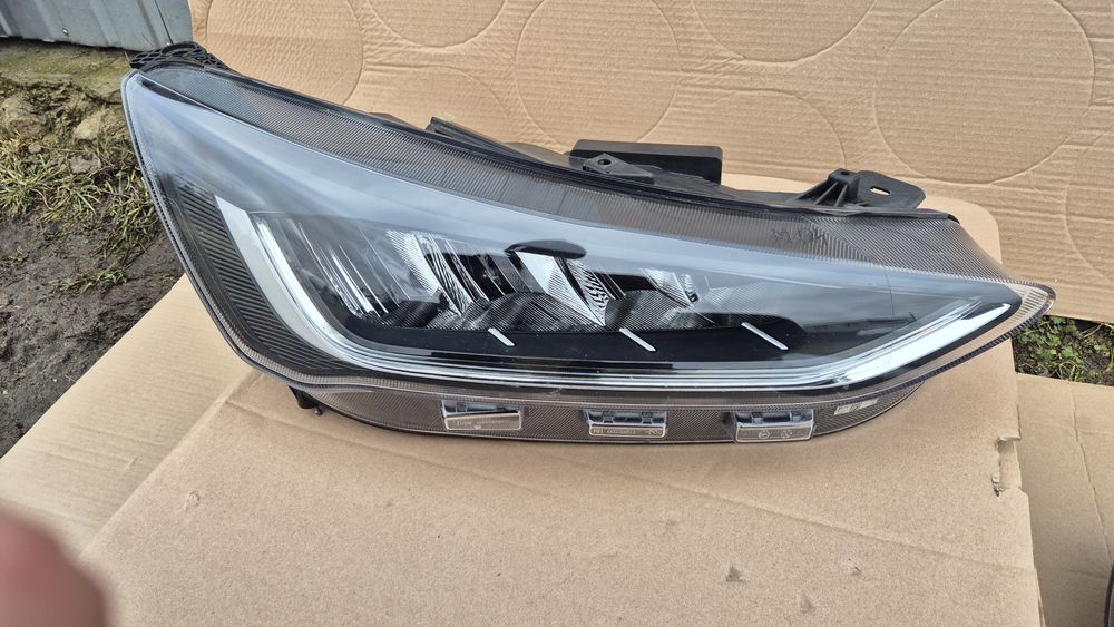 Lampy Focus mk4 lift Full Led