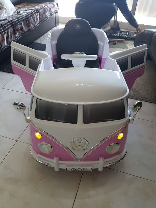 Carrinha elétrica crianca