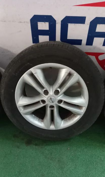 Jantes Nissan Qashqai 215/60 R17
