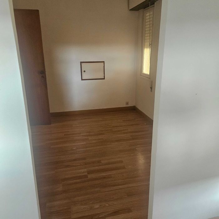 Aluguer de quartos em via longa e arentela