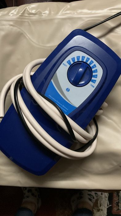 Пролежневий матрас з компресором