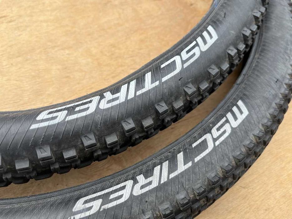 Гума 27,5: MSC TIRES Tractor 2C XC Race TLR Proshield 2,2 + MSC TIRES Roller 2C XC Race TLR Proshield 2,1