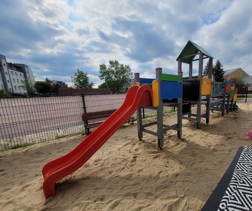 Plac zabaw zestaw zabawowy na plac zabaw do żłobka "Misiowy Zakątek"