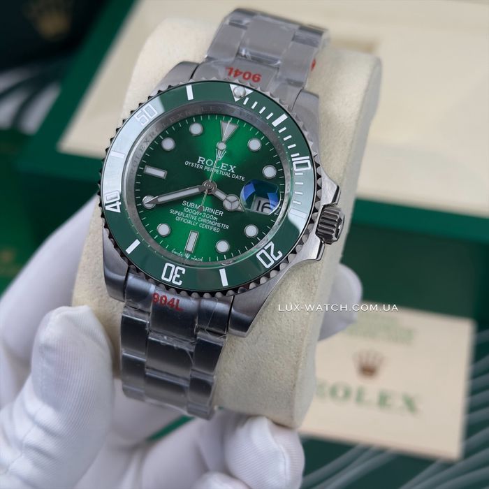 Часы Rolex Submariner  Hulk Ролекс Субмаринер