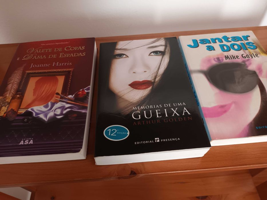 Livros variados para  vender