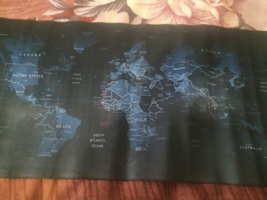 Коврик под клавиатуру и мышку