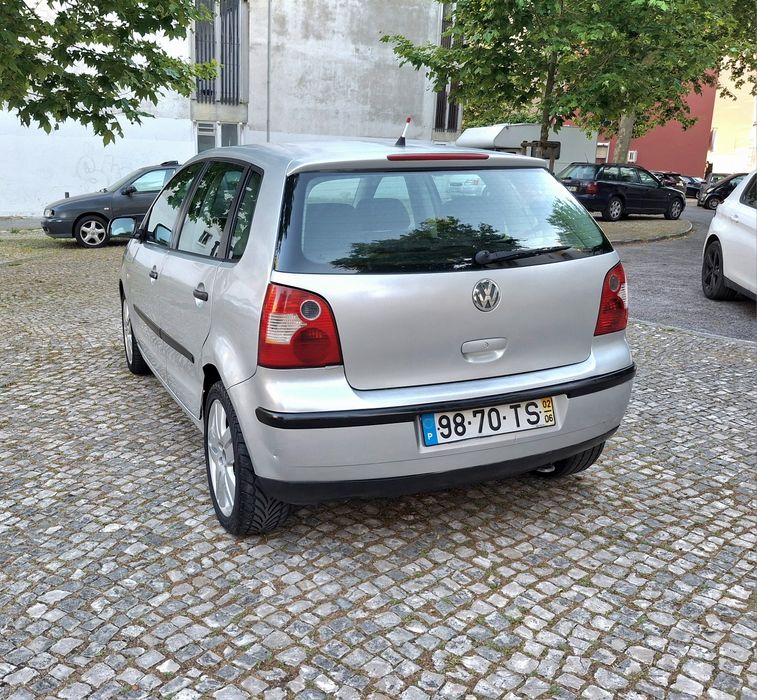 VW Polo 1.2i 12v 5Portas Nacional 02