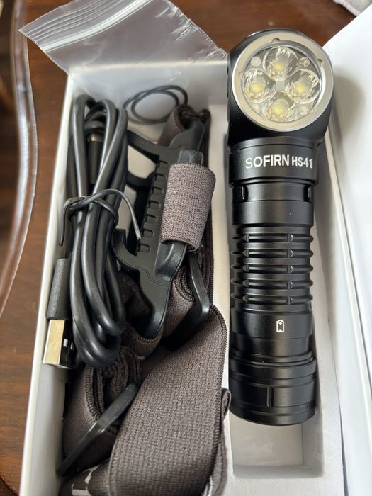 Latarka Sofirn HS41