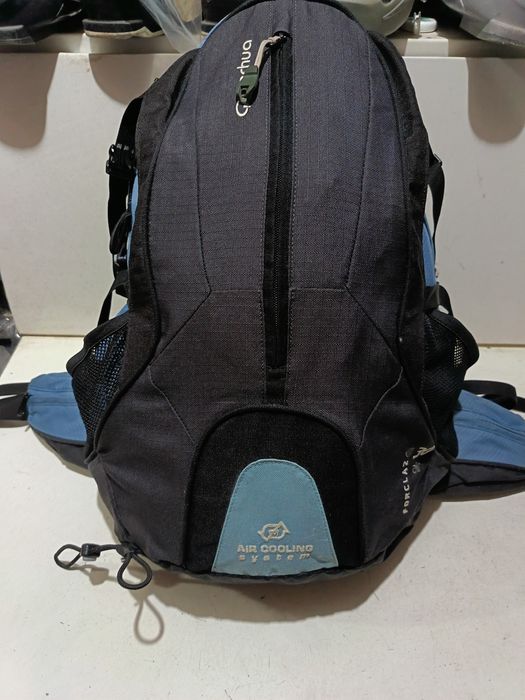 Plecak turystyczny mały 30/35 l