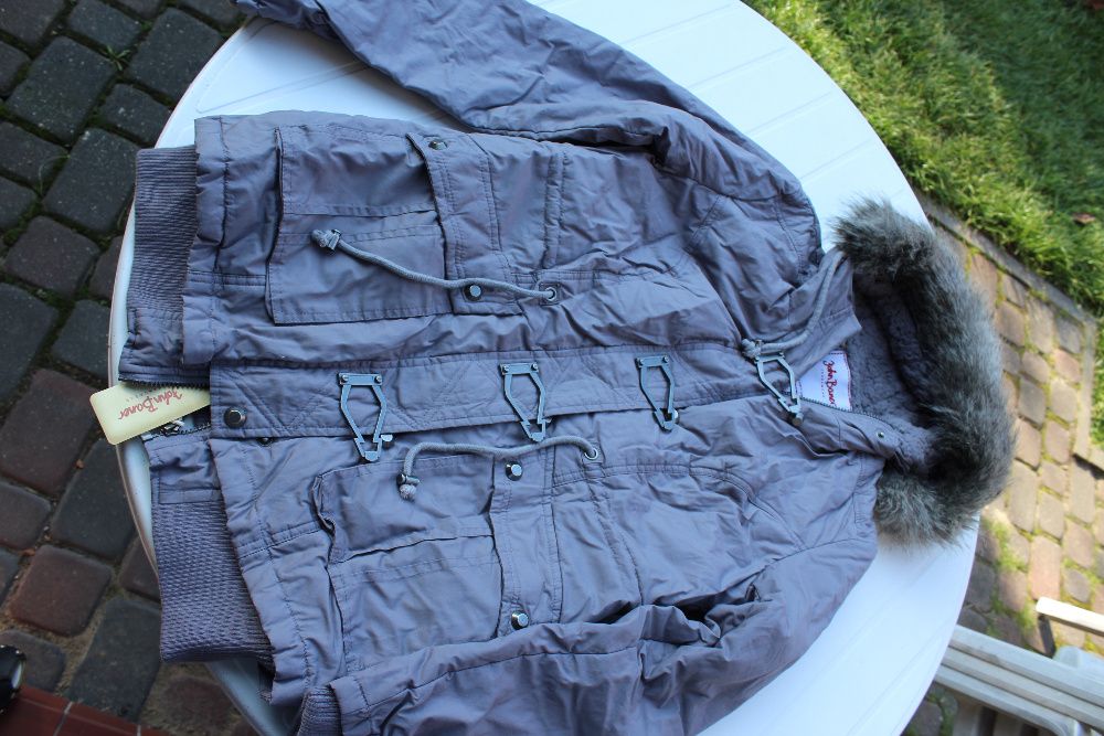 Nowa kurtka w rozmiarze 40 szara