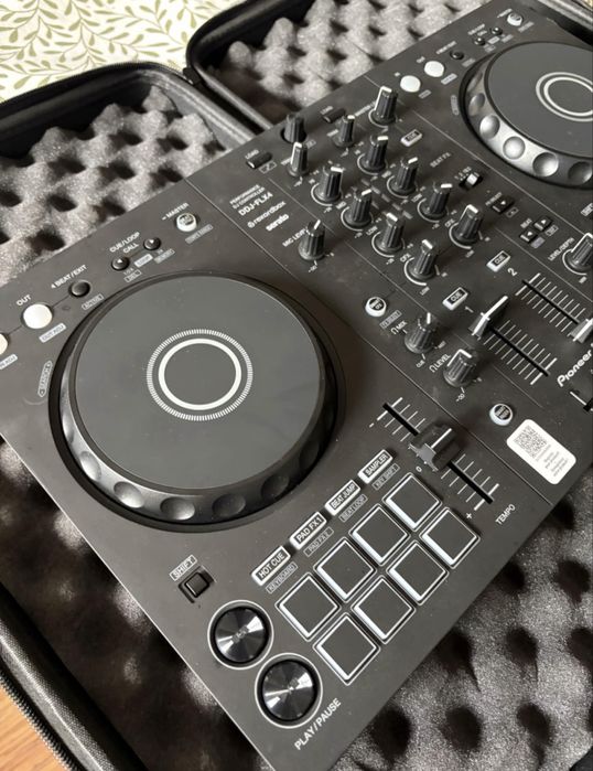 Pioneer DDJ-FLX4