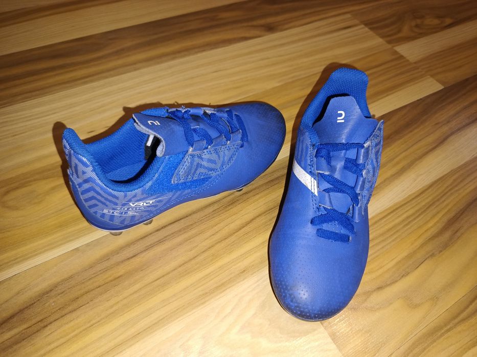 Buty 'korki' chłopięce Kipsta r 29-30