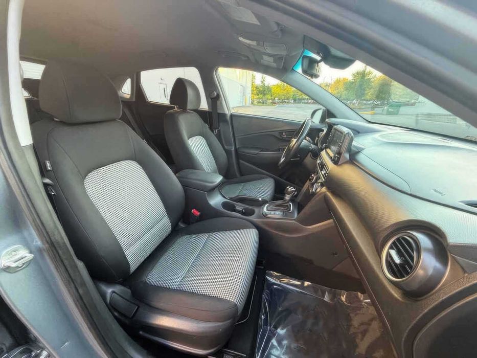 Hyundai Kona SEL      2020