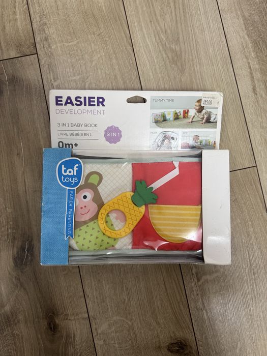 Книжечка-розкладка чорно-біла Easier 0+ Develorment