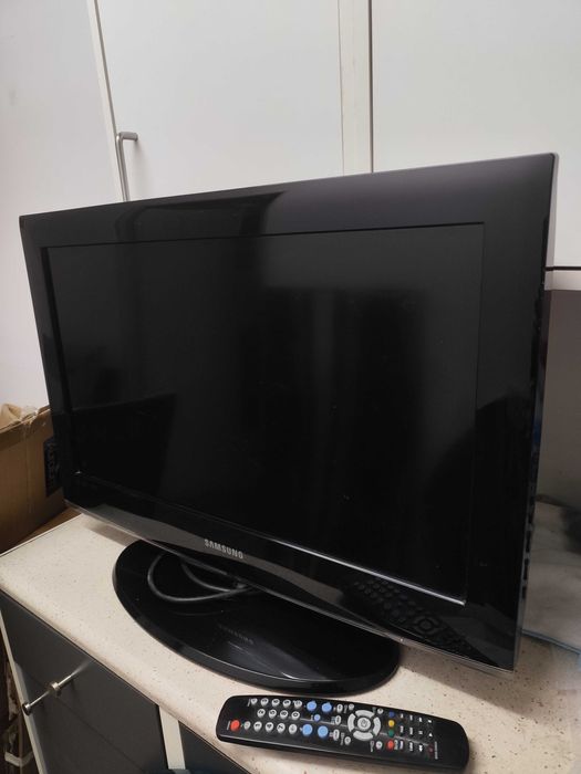 Telewizja Samsung 26 cali