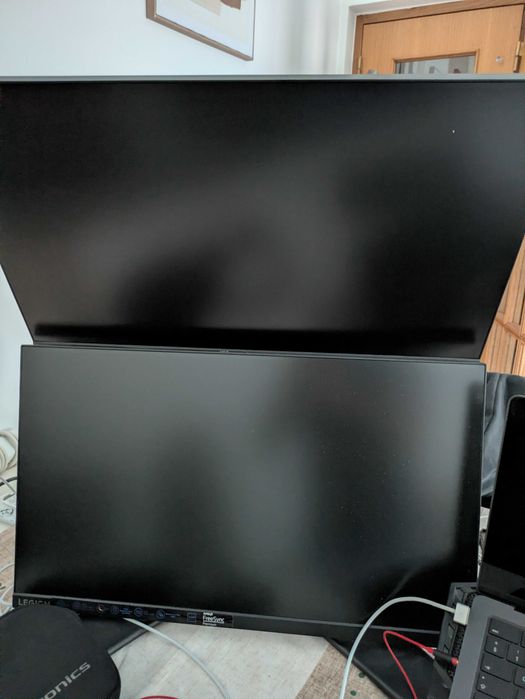 2x Monitores Lenovo Legion R25-30i