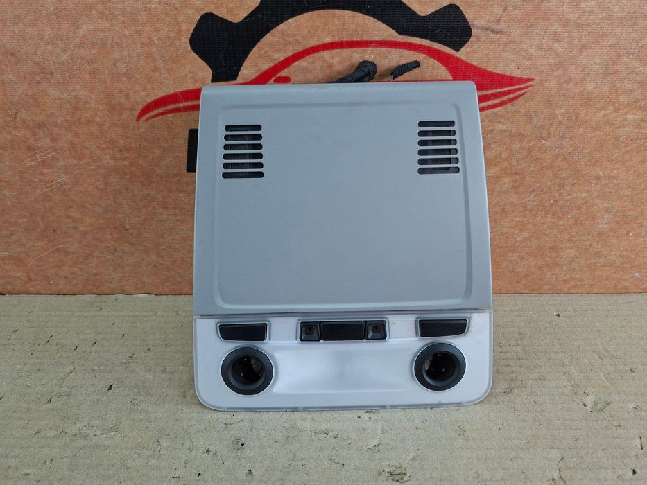 BMW 3 E90 E91 2004-2011 E87 Плафон освещения салона 9225475 \ 6932827