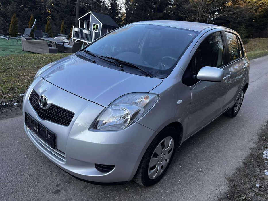 Toyota Yaris 2006 rok