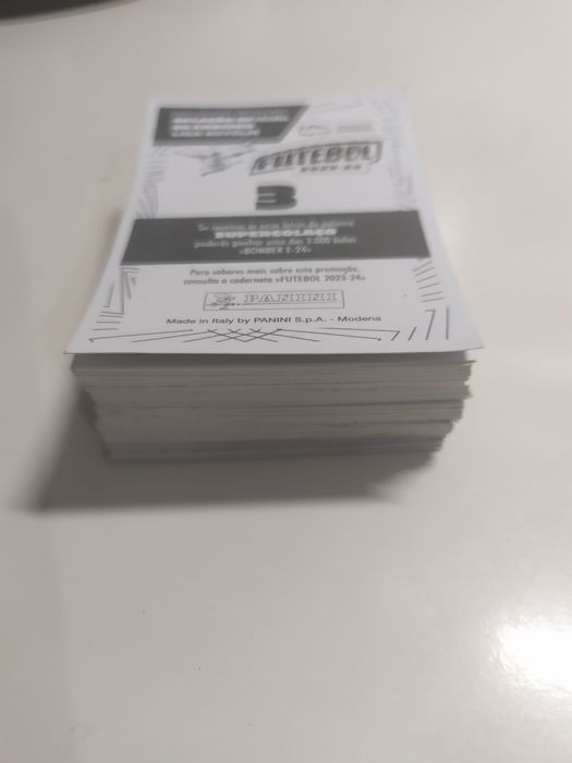 Dezenas de cromos repetidos da liga portuguesa 23-24