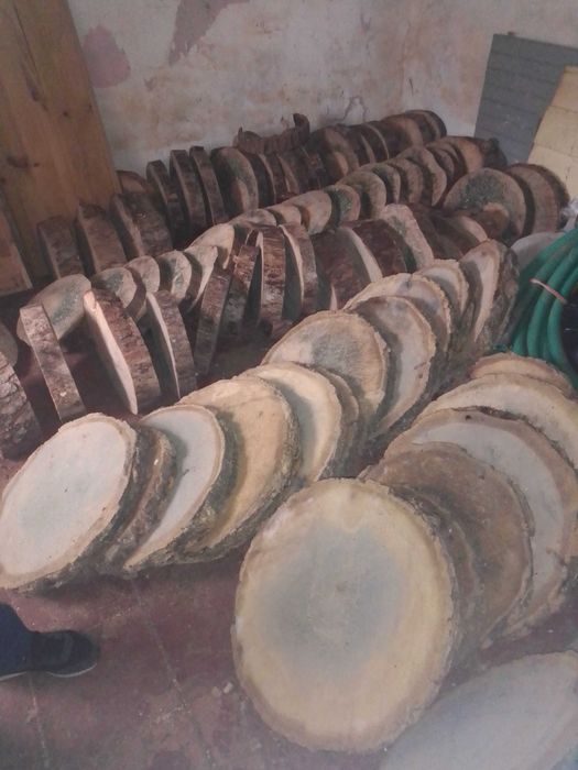 Bolachas de madeira