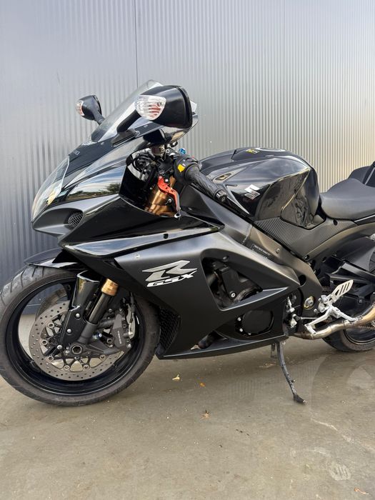 Suzuki GSXR 1000 k8