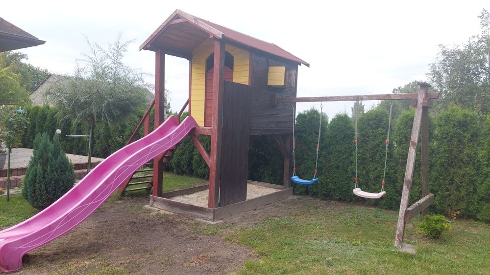 Domek drewniany dla dzieci