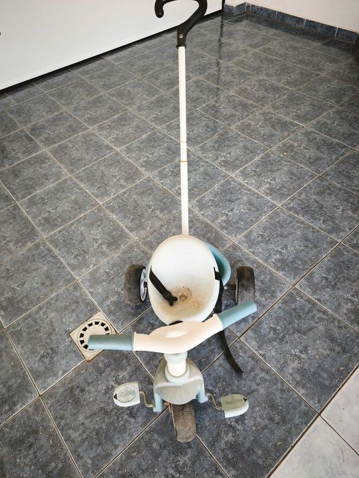 triciclo para bebé