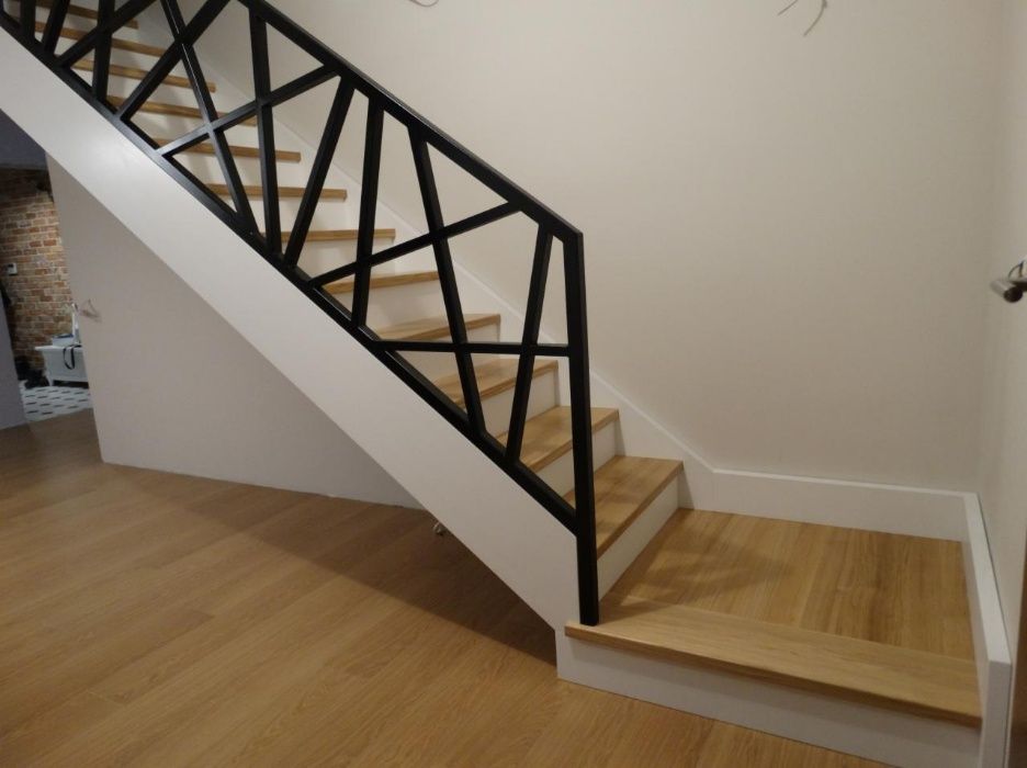 Balustrady, balkony, tarasy, ogrodzenia, bramy, konstrukcje spawane