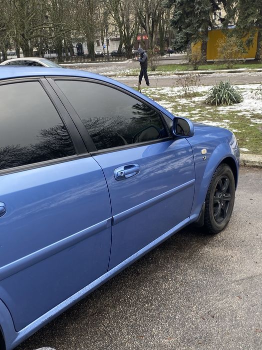 Продам Шевролле Лачетти