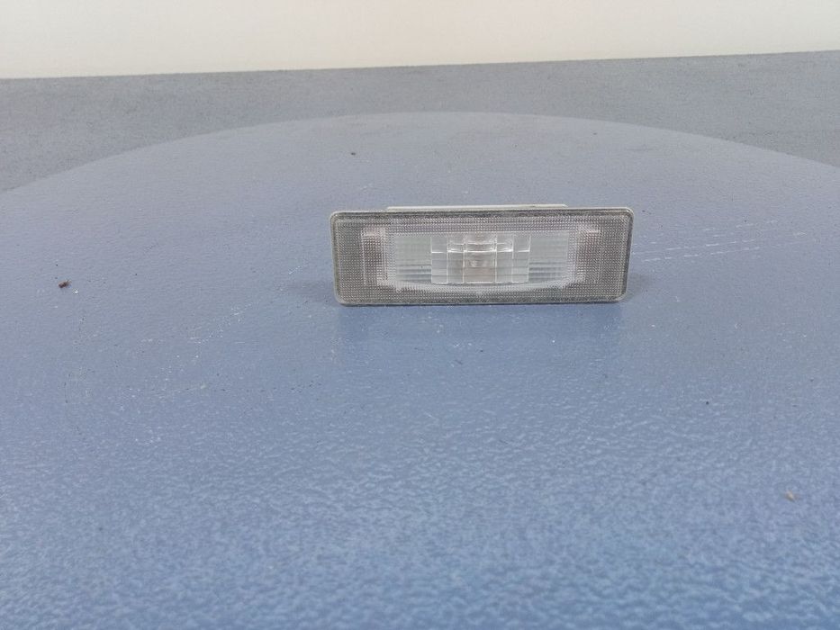 KIA CEED III HB LAMPKA TABLICY 92501-2G000